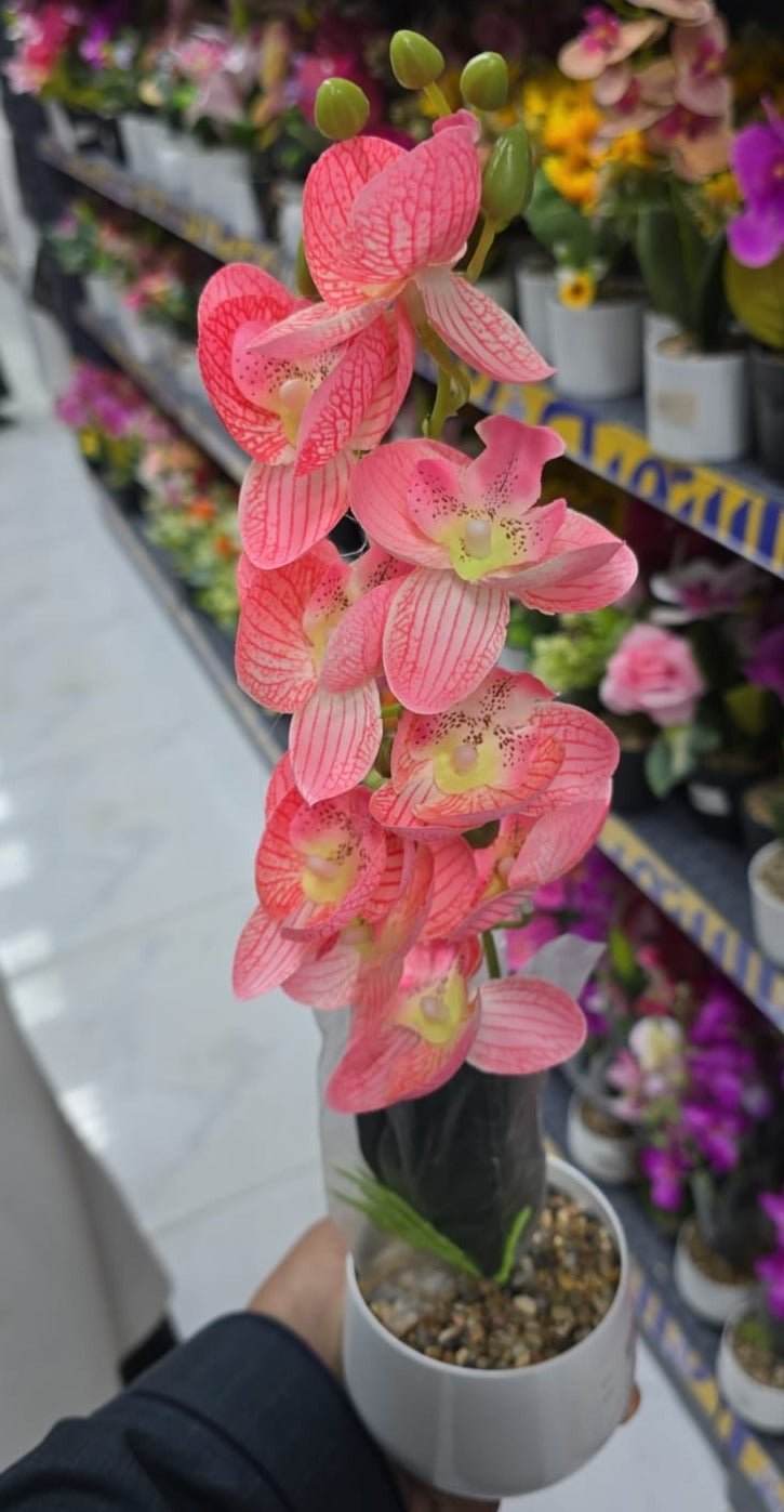Artificial roses vase 1